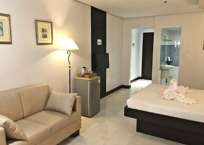 Ninong'S Hotel Legazpi